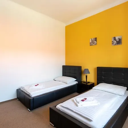 Prachen Hotel
