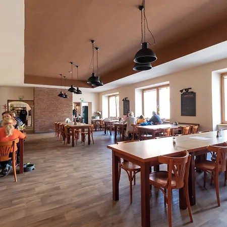 Prachen 酒店 Horažďovice