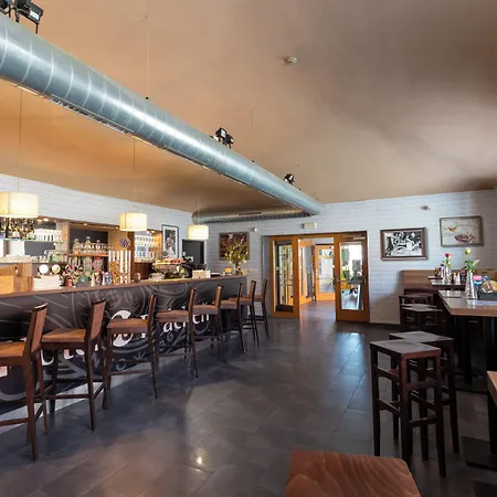 Prachen 酒店 Horažďovice